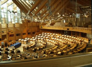 Debating_chamber,_Scottish_Parliament_(31-05-2006) (1)